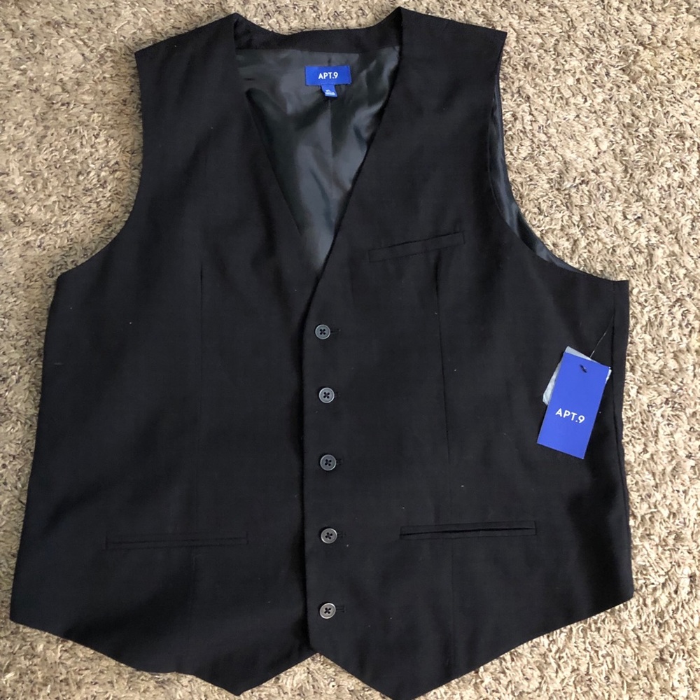 Men’s suit vest